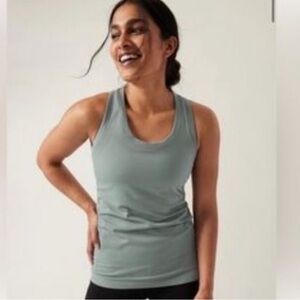 ATHLETA | MOMENTUM TANK | HALCYON BLUE | SIZE small